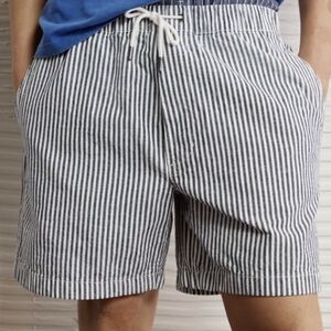 AE 7" Striped Lived-In Trekker Short Size S